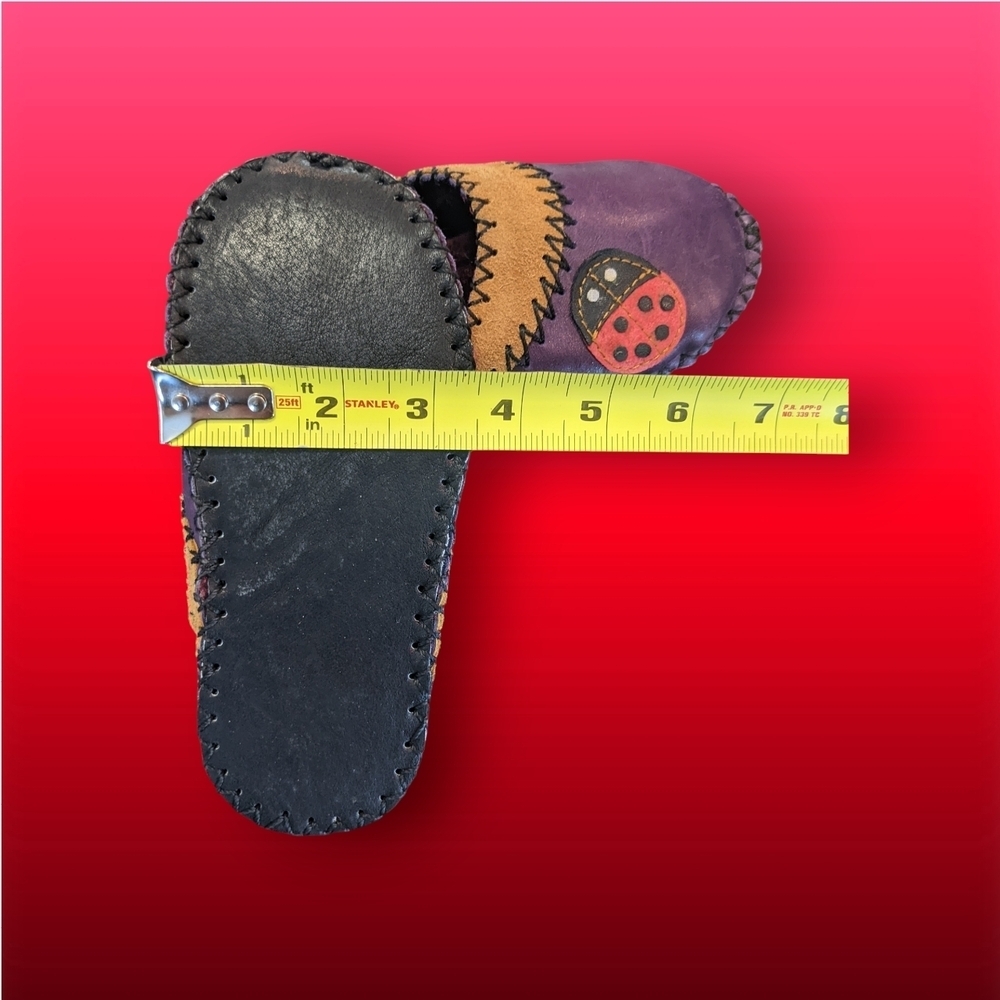 Kids Handmade Leather Slippers - Picture 8 of 8